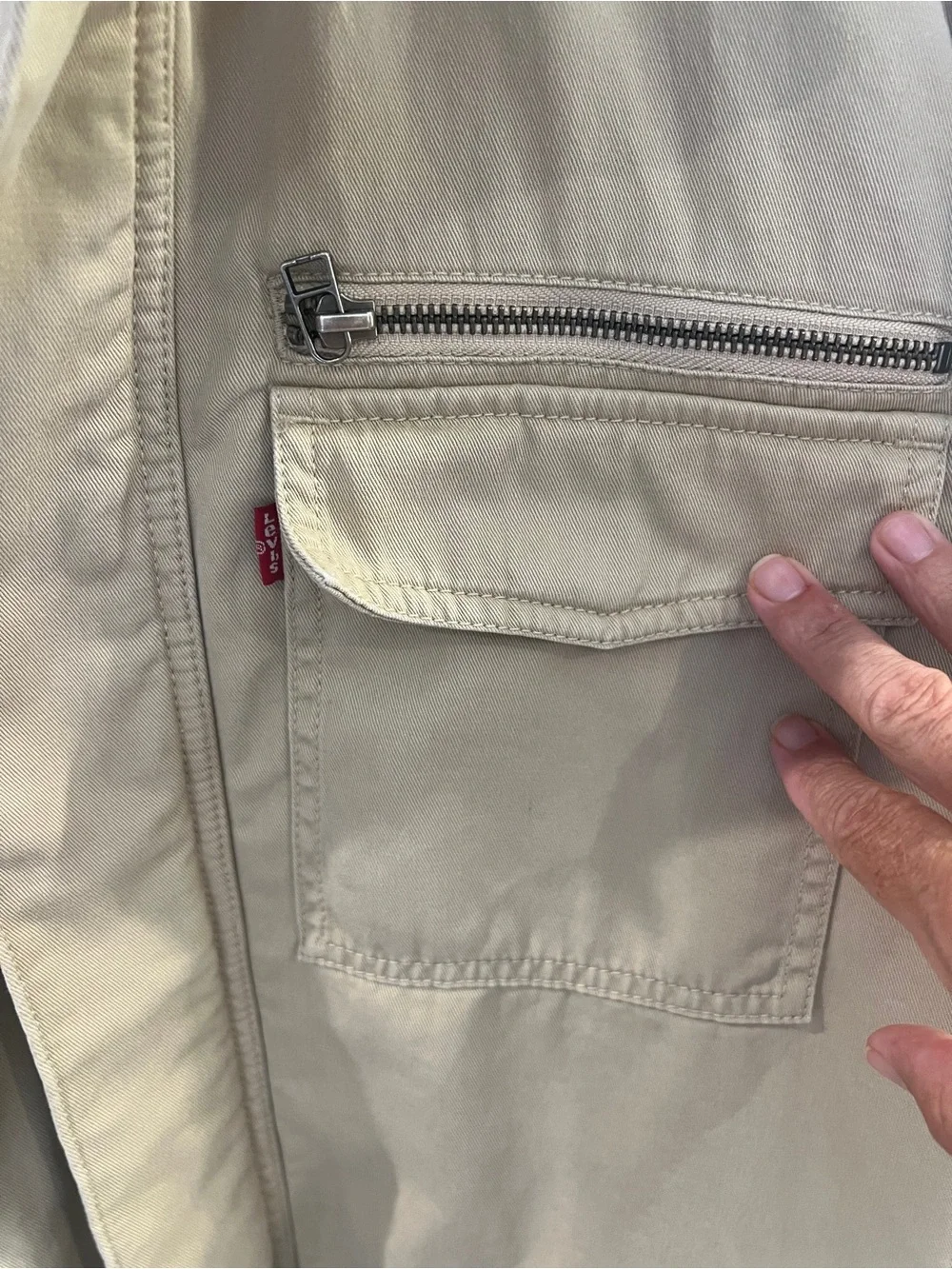 Levis levi men
